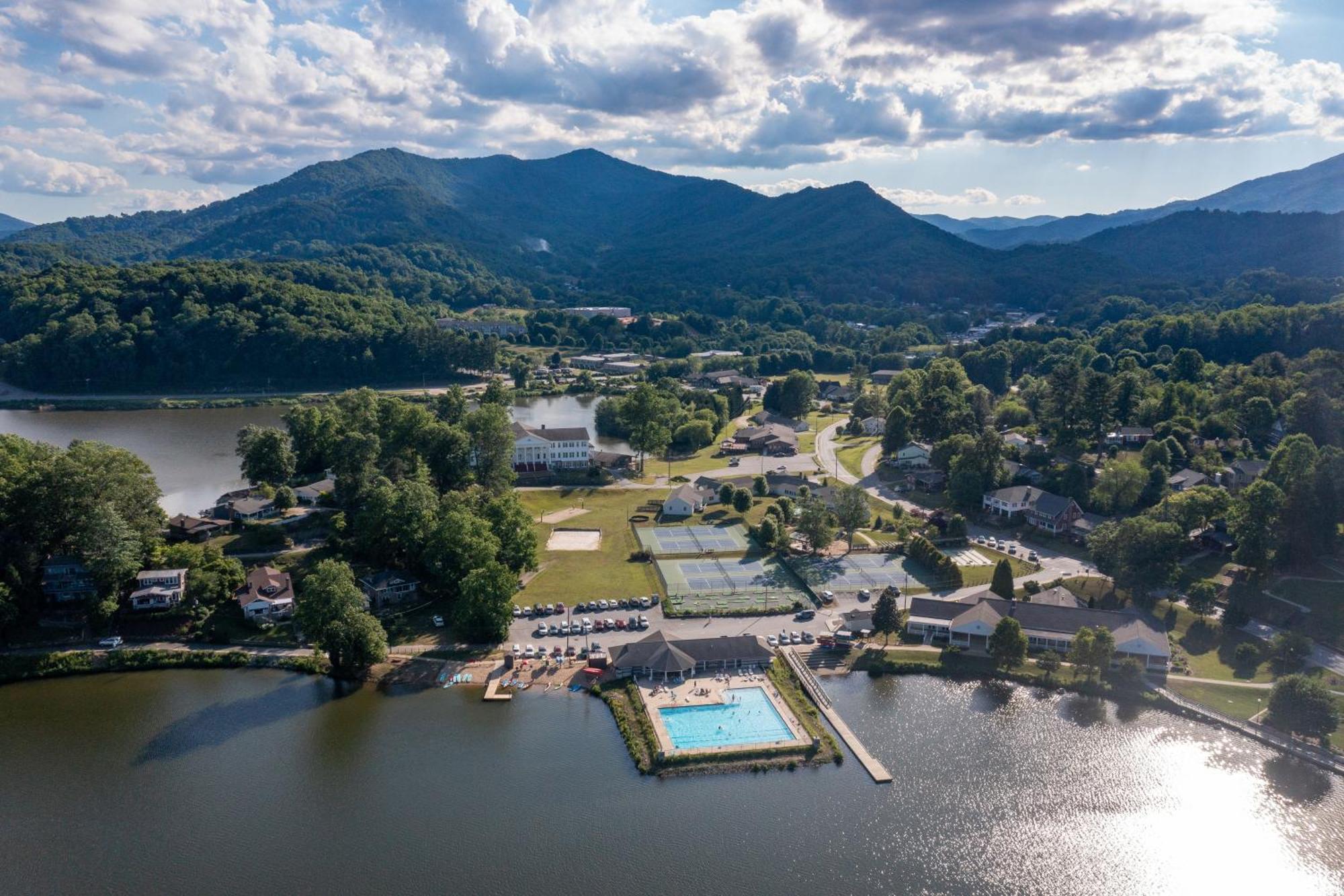 Campground Cabin Lake Junaluska Exterior photo